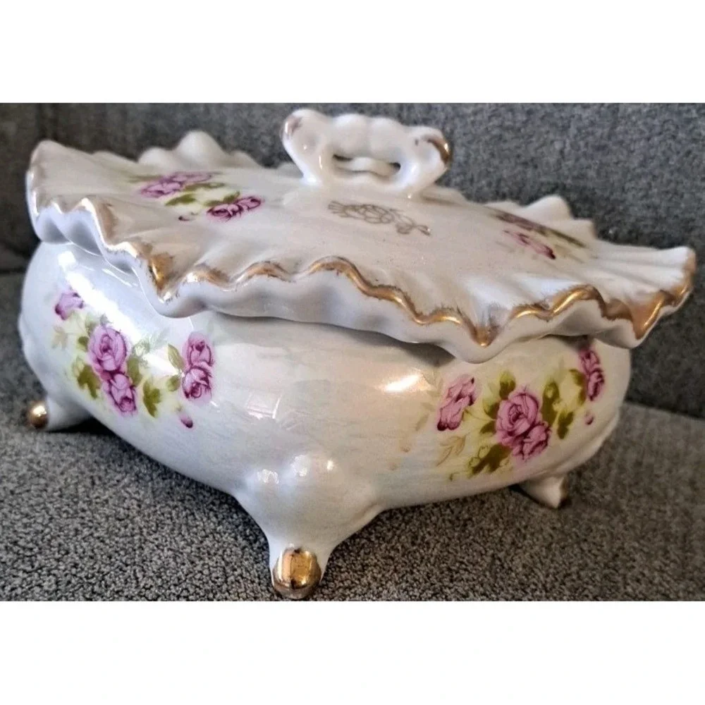 Vintage Footed Ruffled Covered Dresser/Vanity Bowl/Powder Box Rose Motif